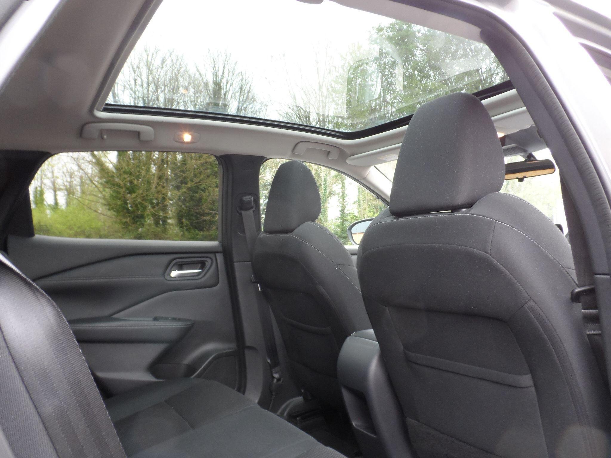 Used 2022 Nissan Qashqai 1.3 DIG-T MHEV Acenta Premium Euro 6 (s/s) 5dr ...